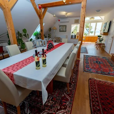 Tabody * Révfülöp