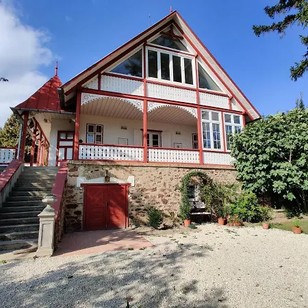 Tabody * Révfülöp